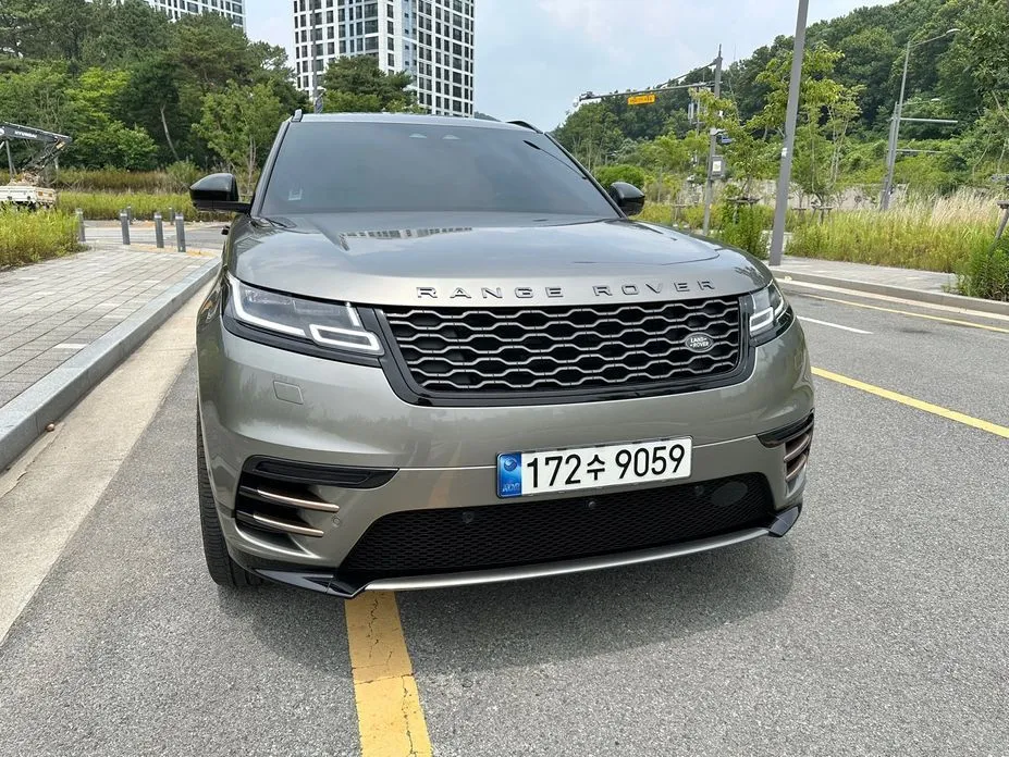 Land Rover Range Rover Velar — фото 10