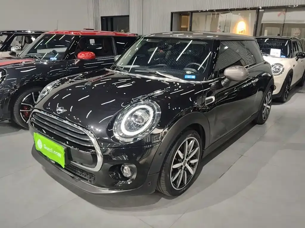 MINI Cooper (3-door) — фото 1