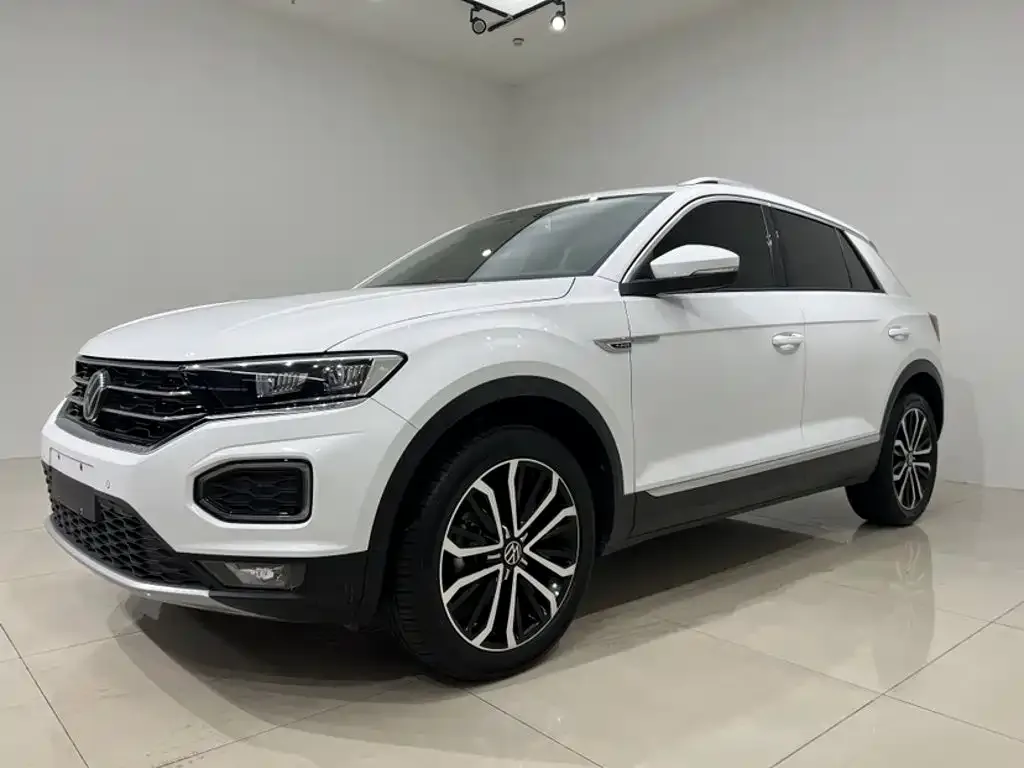 Volkswagen T-Roc — фото 2