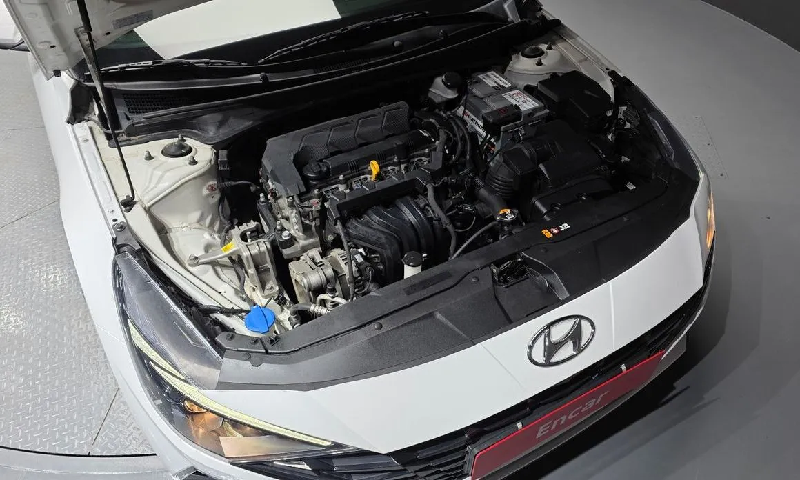 Hyundai AVANTE — фото 2