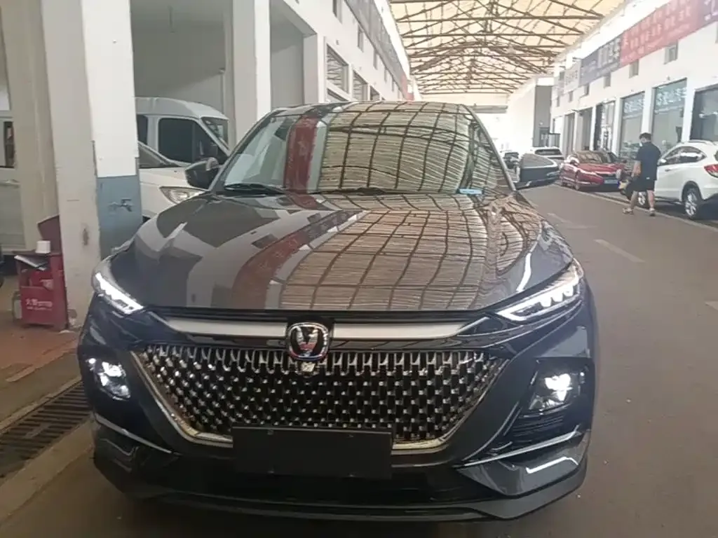 Changan X7 PLUS — фото 8