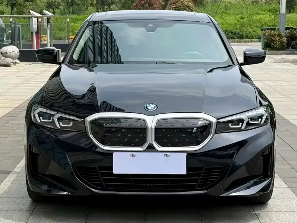 BMW i3 — фото 7