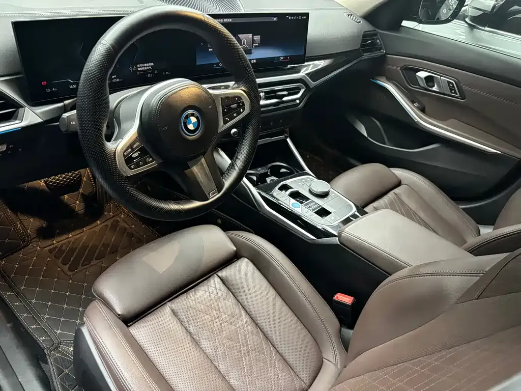 BMW i3 — фото 10