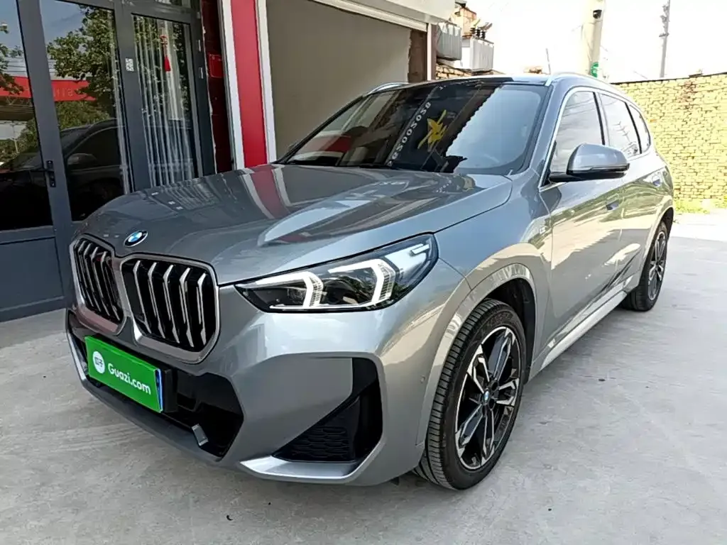 BMW X1 — фото 5