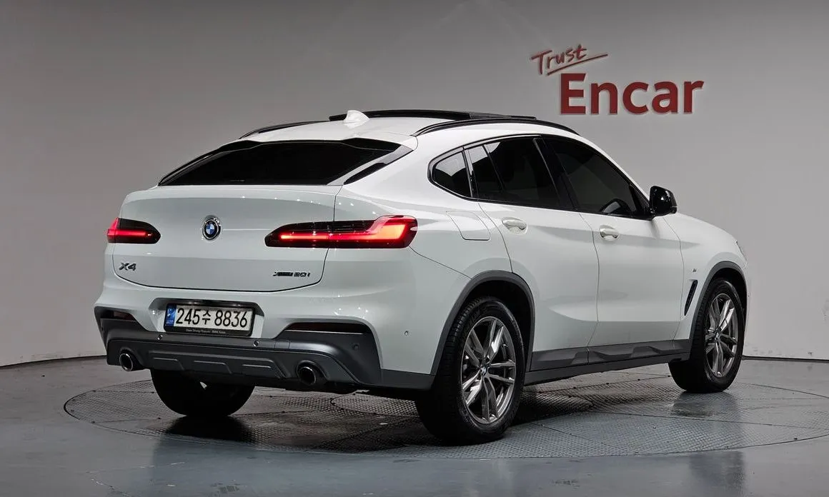 BMW X4 — фото 5