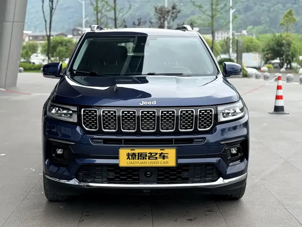 Jeep Grand Commander — фото 3