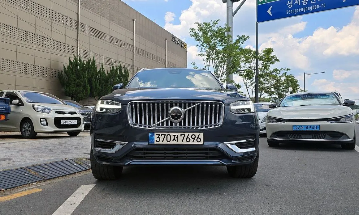 Volvo XC90 — фото 4