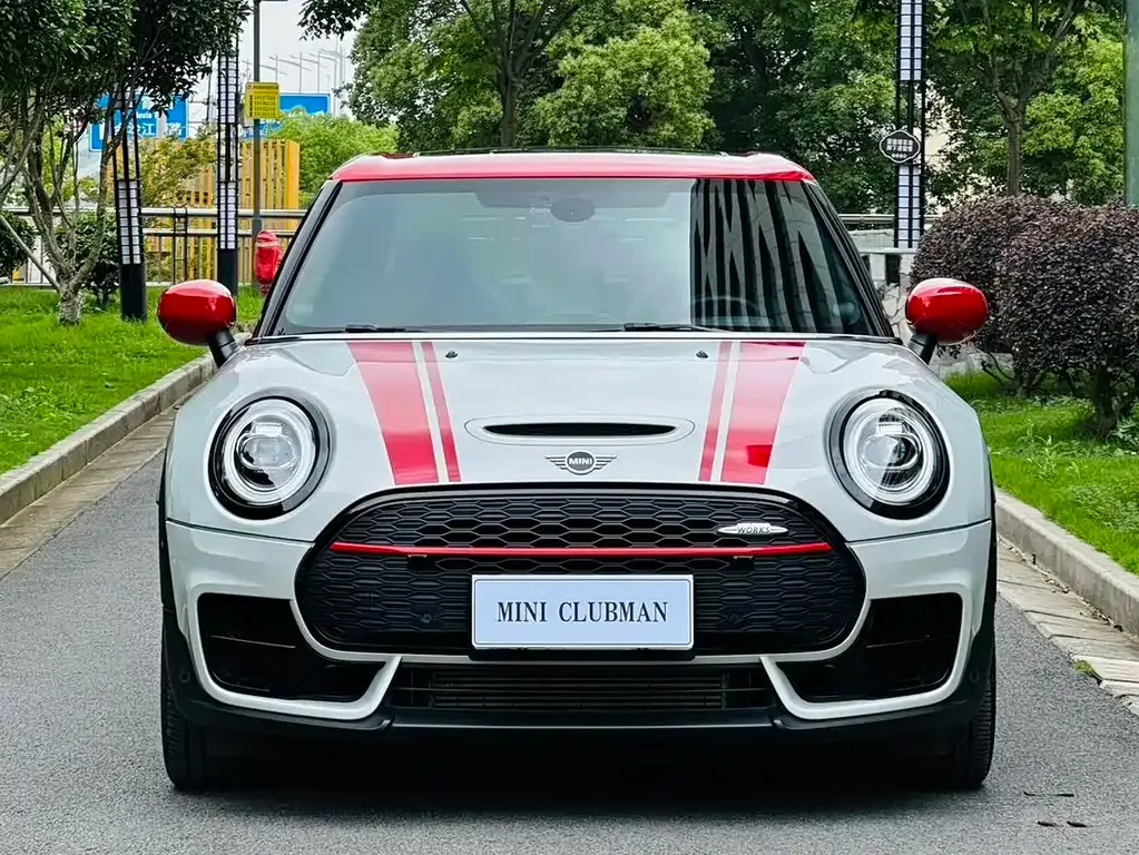 MINI Clubman JCW — фото 7