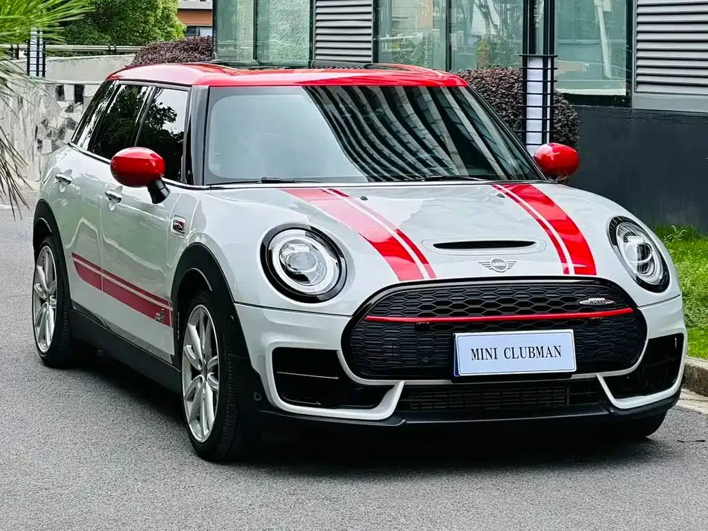 MINI Clubman JCW — фото 5