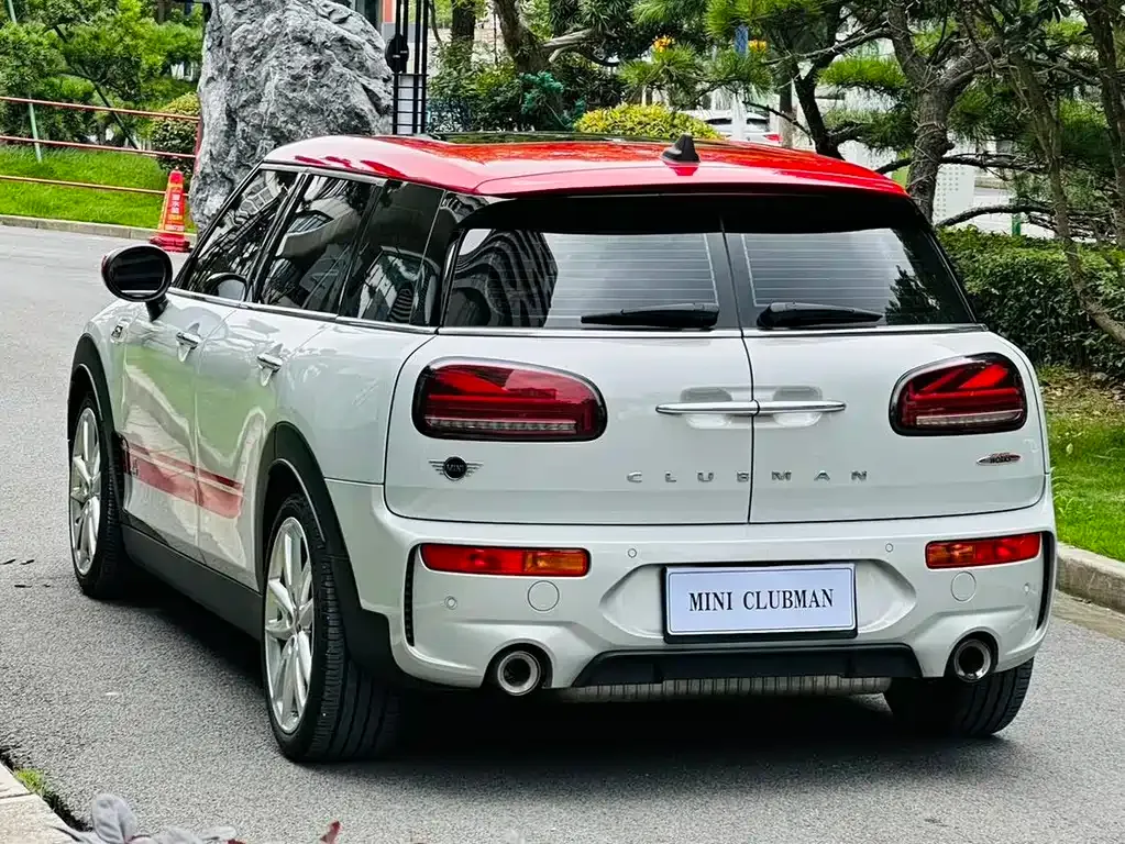 MINI Clubman JCW — фото 10