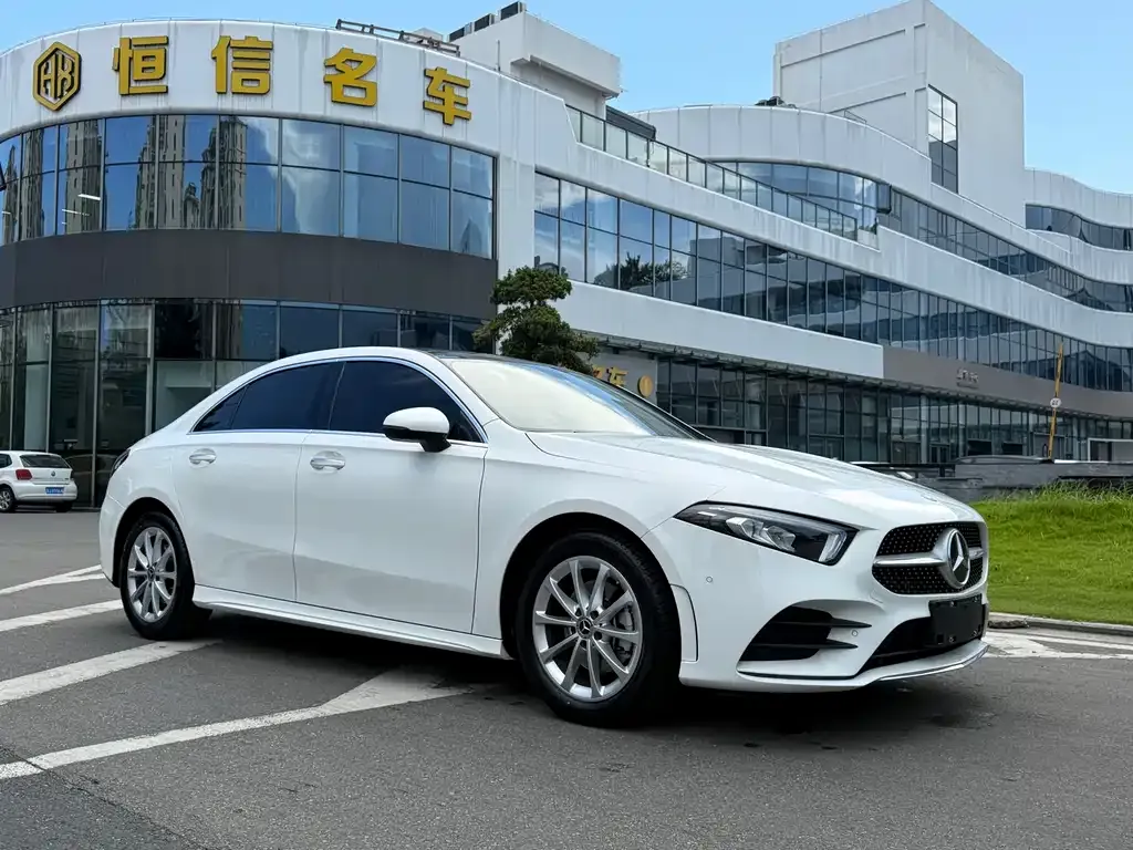 Mercedes-Benz A-Class — фото 5