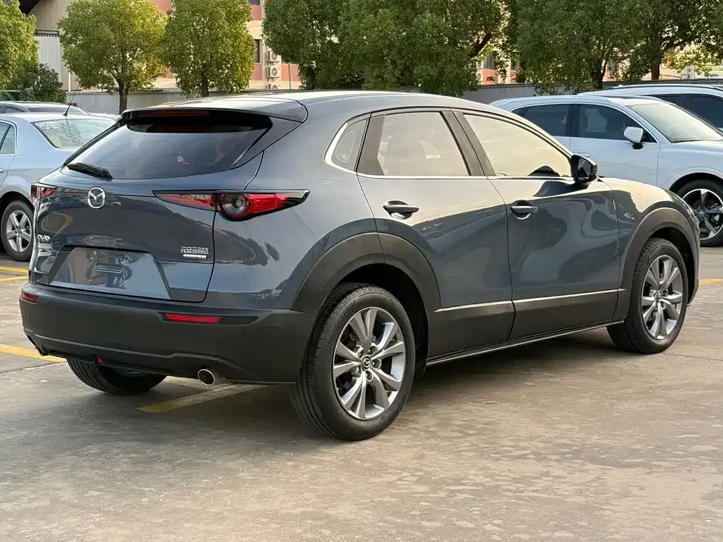 Mazda CX-30 — фото 8