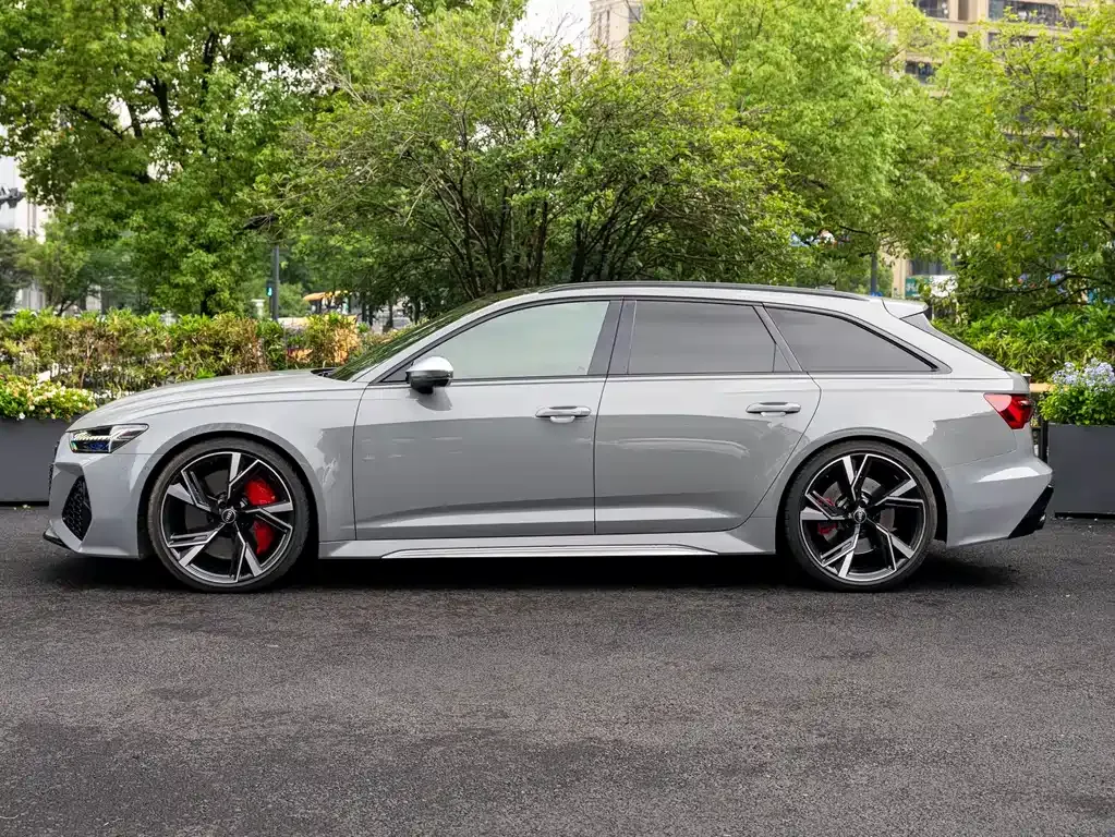 Audi RS 6 — фото 9