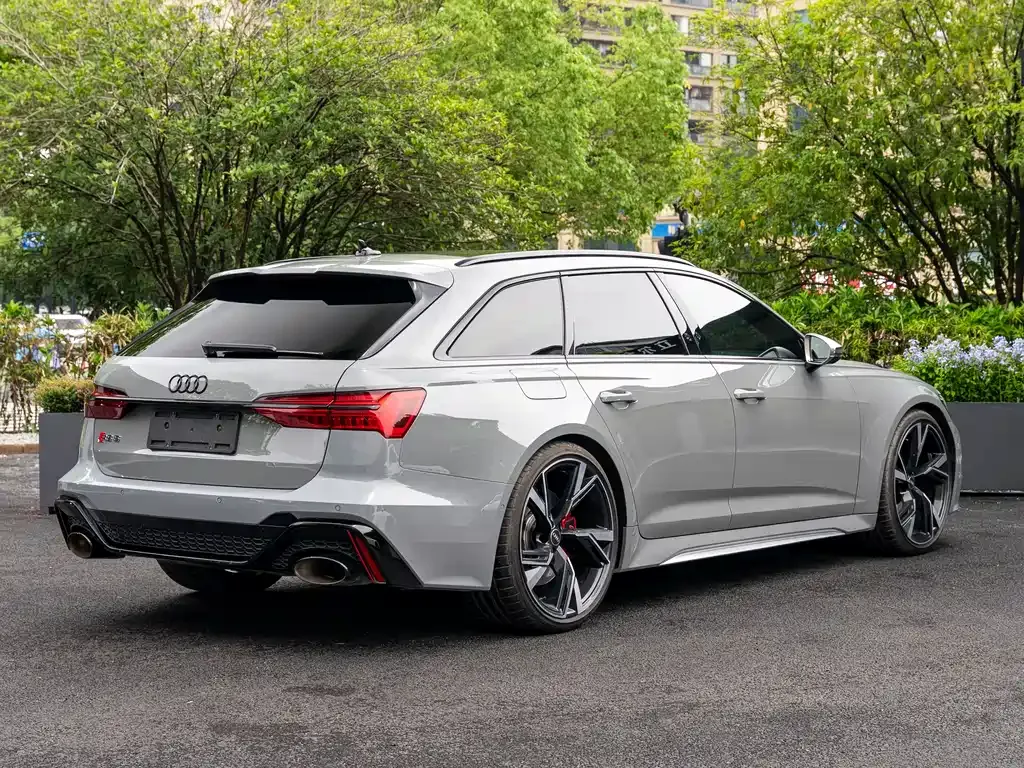 Audi RS 6 — фото 8