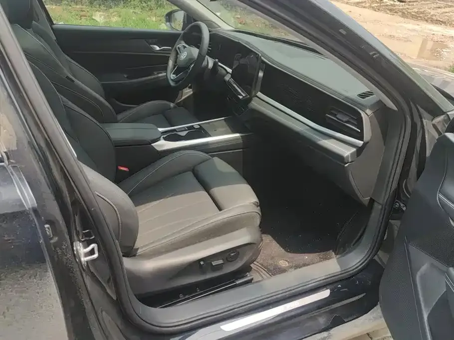Volkswagen Passat — фото 3