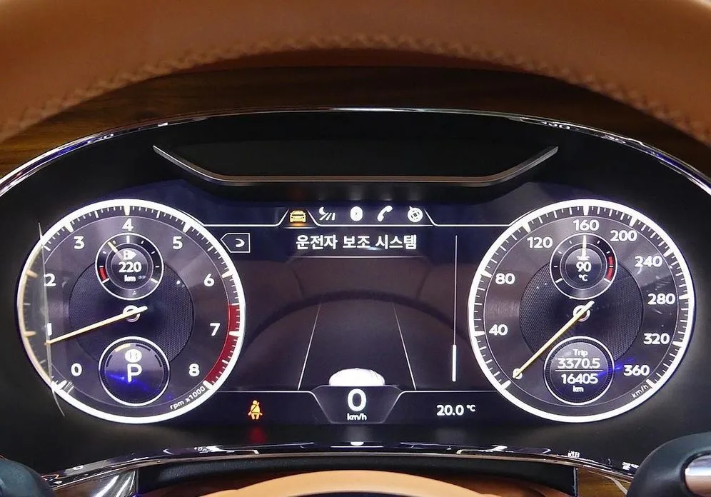 Bentley Flying Spur — фото 4