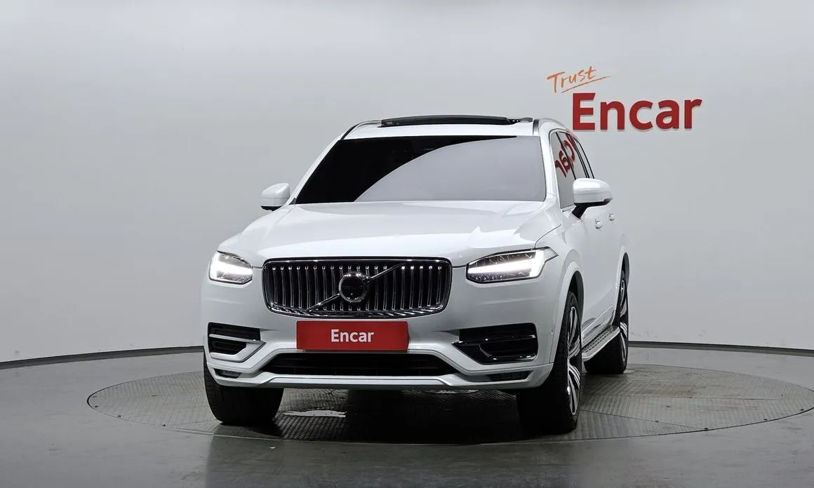 Volvo XC90 — фото 7