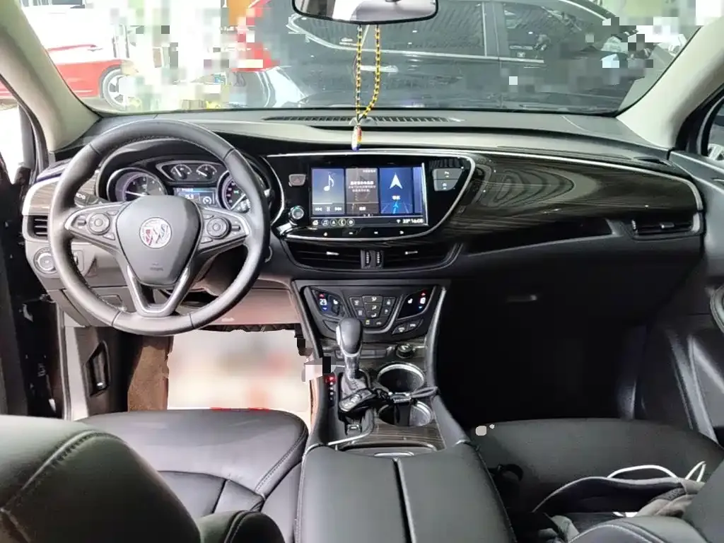 Buick Envision Plus — фото 2