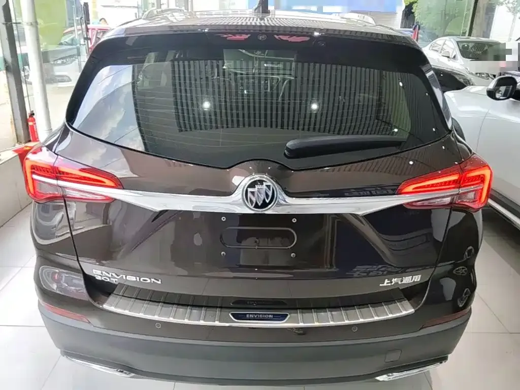 Buick Envision Plus — фото 9