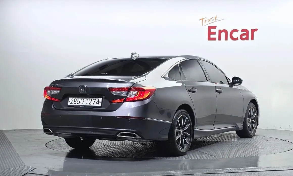 Honda Accord — фото 2