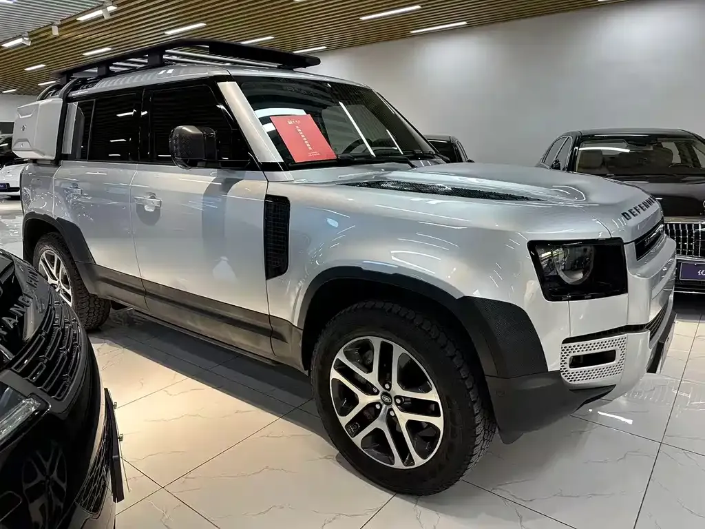 Land Rover Defender — фото 5