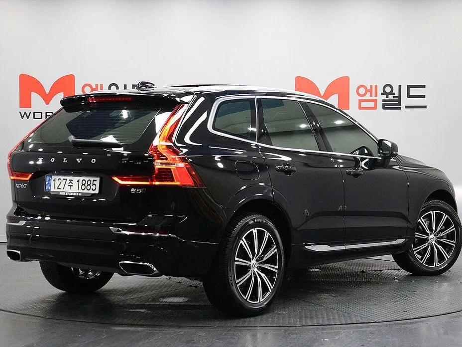 Volvo XC60 — фото 5