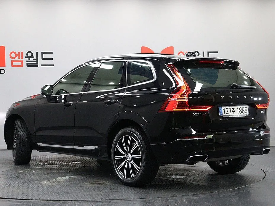 Volvo XC60 — фото 3
