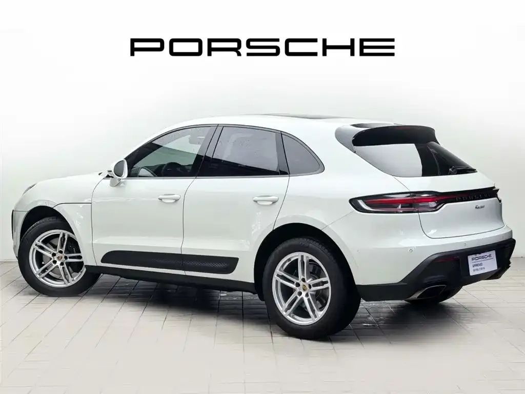 Porsche Macan — фото 5