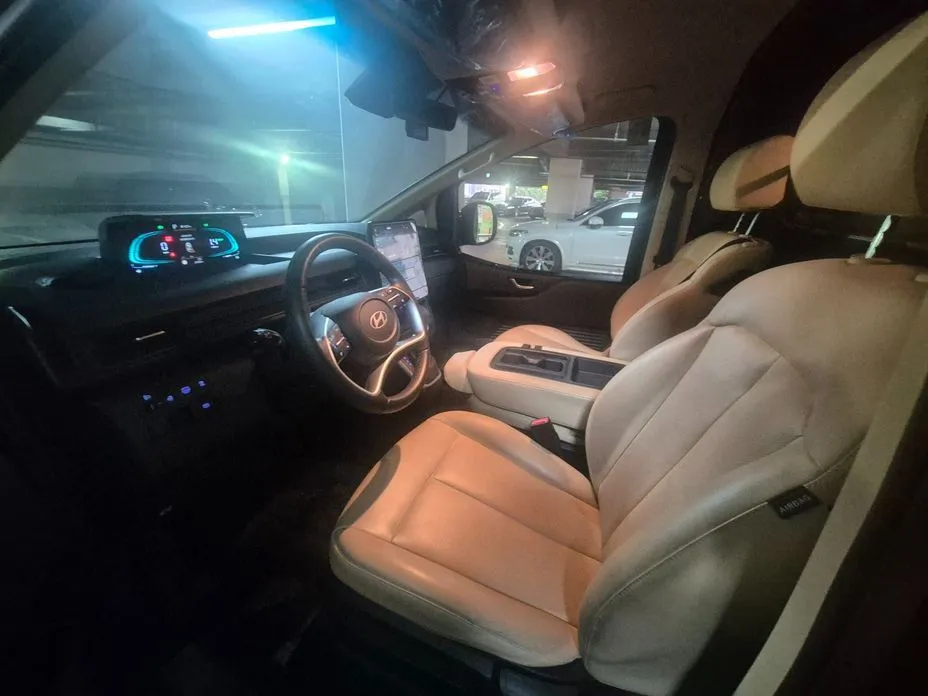 Hyundai Staria — фото 2