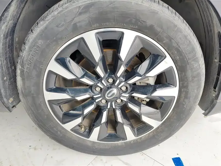 GAC Motor Shadow Cool — фото 10