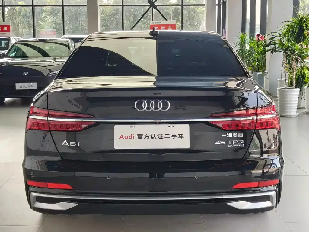 Audi A6L — фото 5