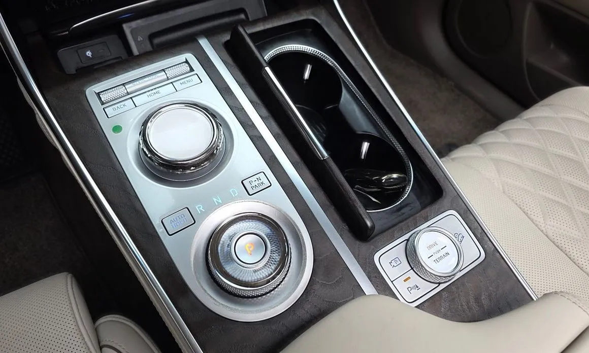 Genesis GV80 — фото 10