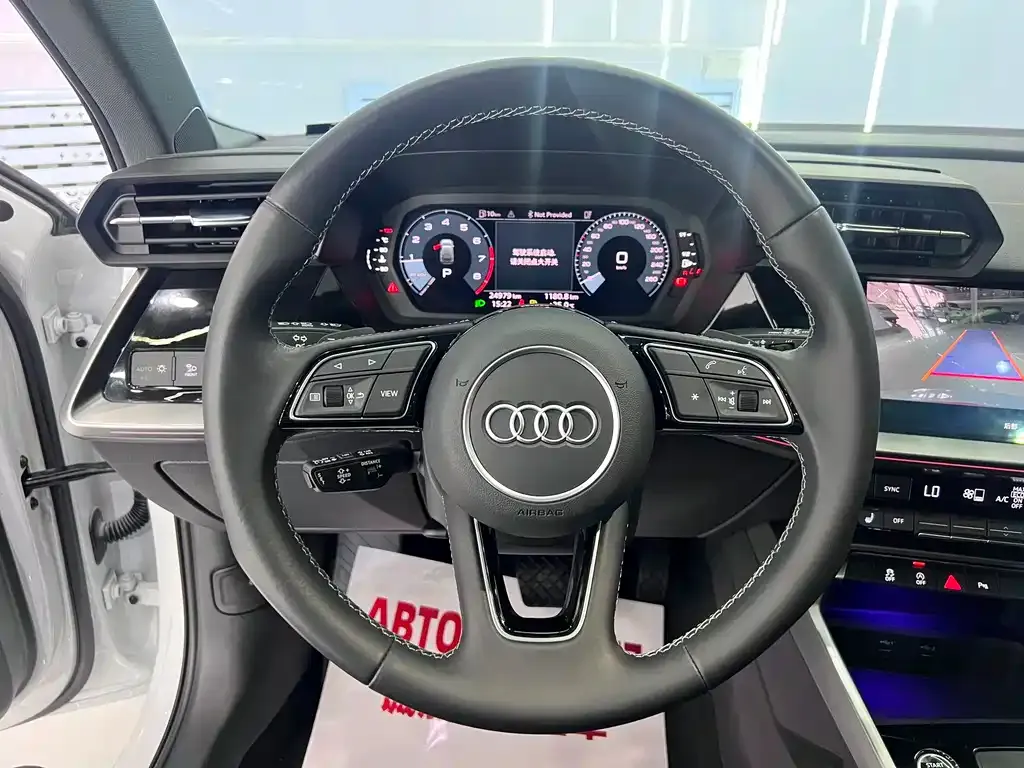 Audi A3 — фото 8