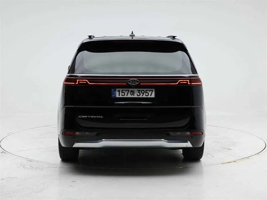 Kia Carnival — фото 2