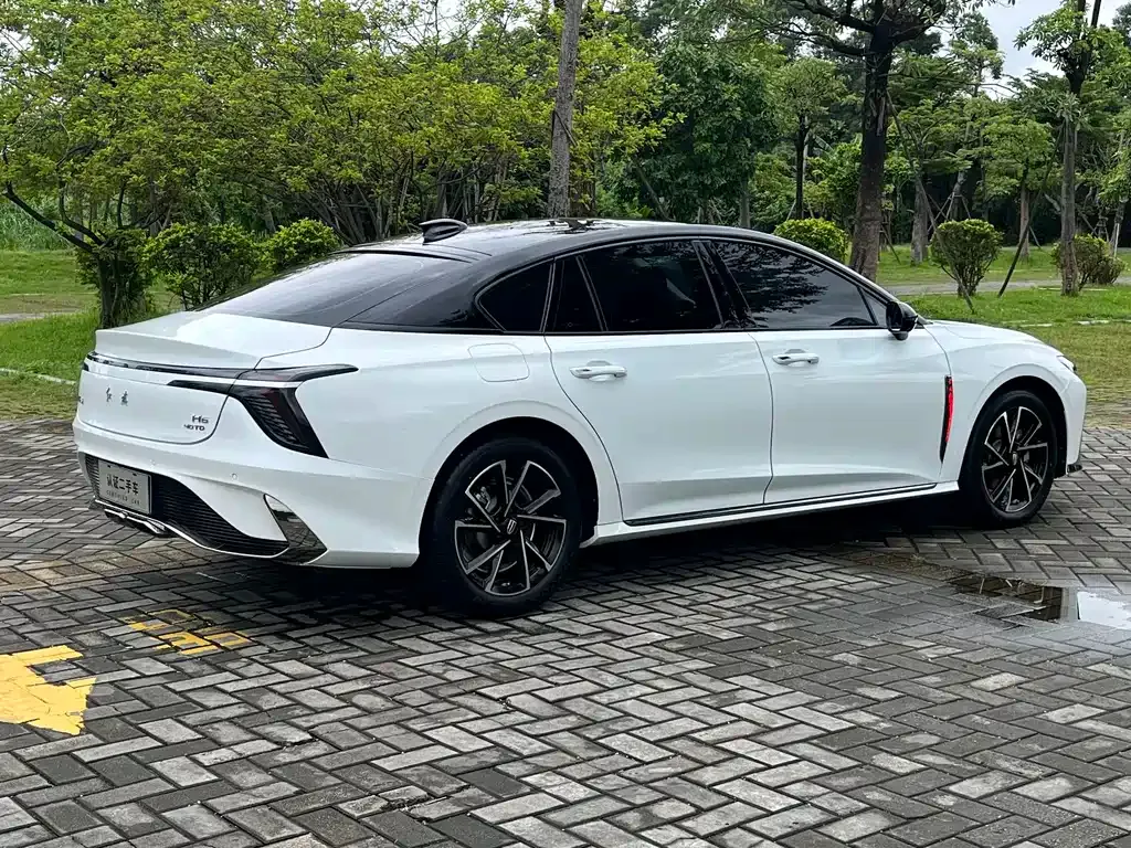 Hongqi H6 — фото 9