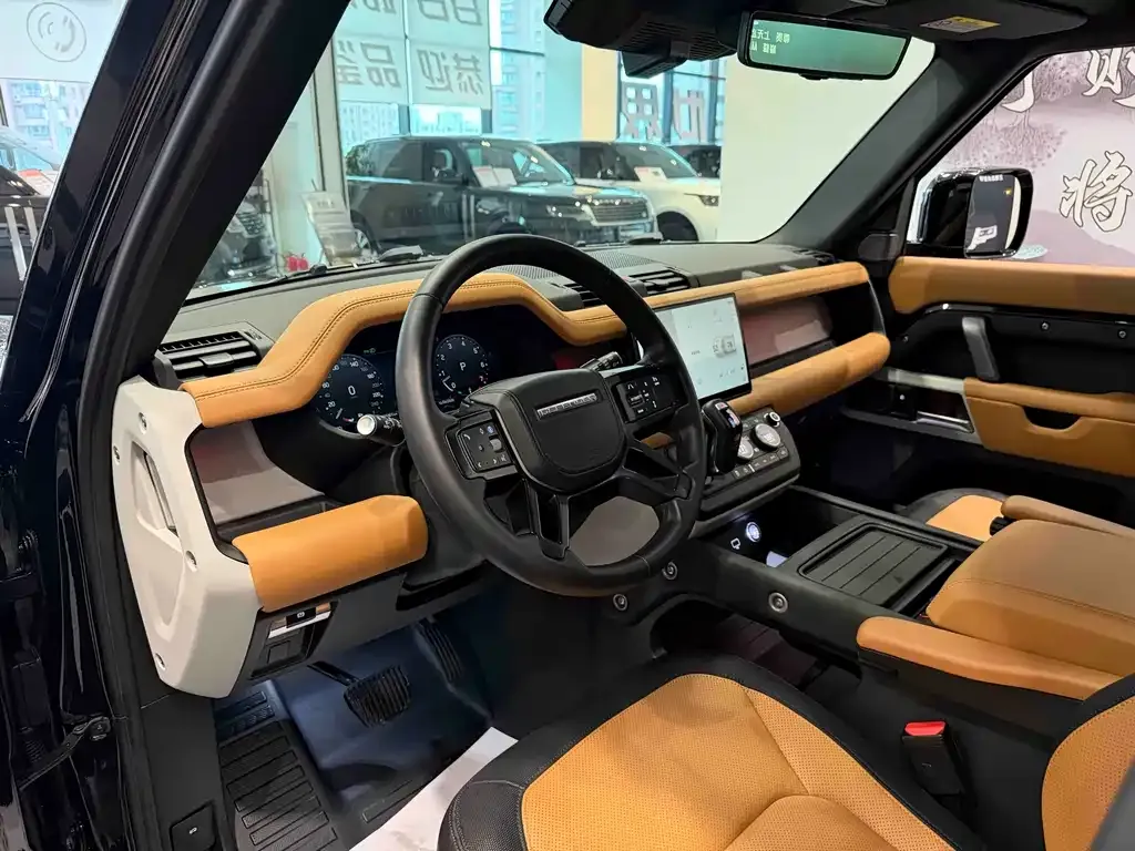Land Rover Defender — фото 8