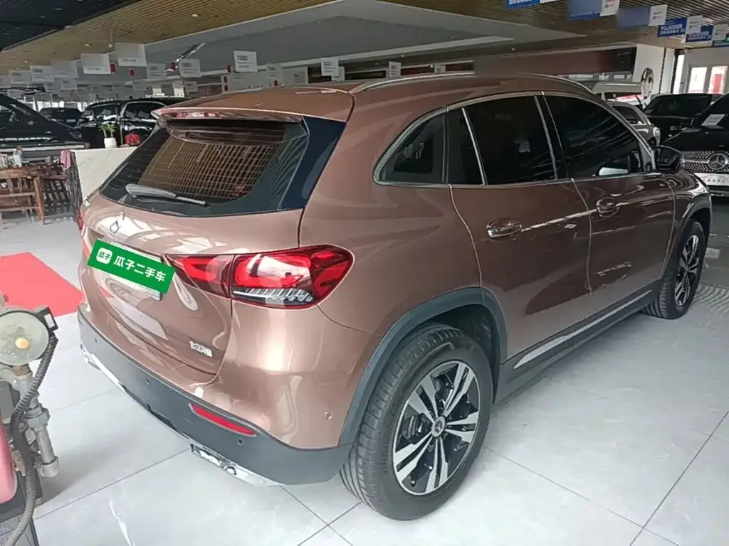 Mercedes-Benz GLA — фото 6