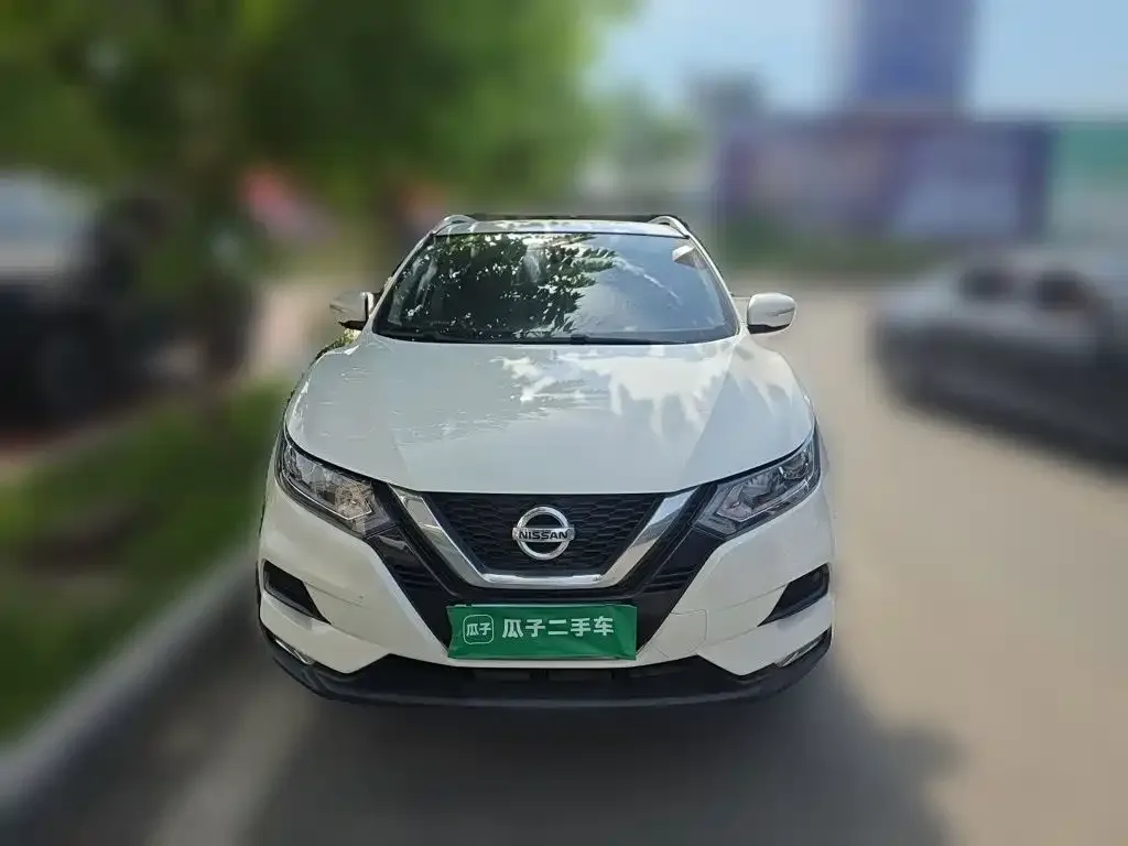 Nissan Qashqai — фото 9
