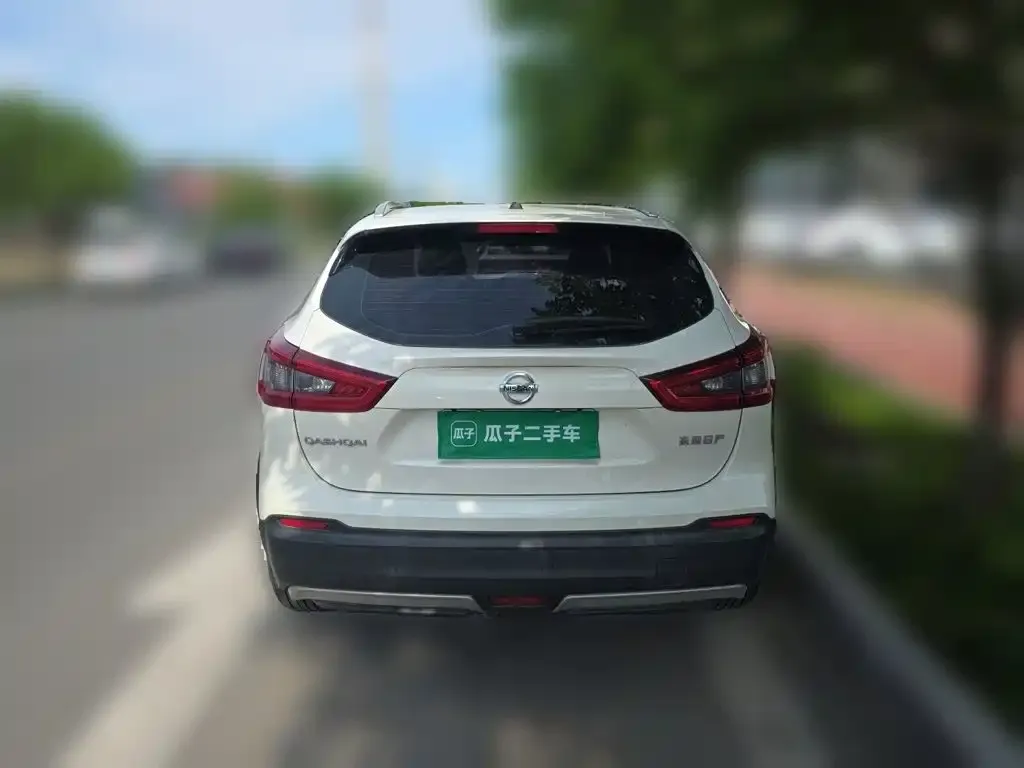 Nissan Qashqai — фото 2