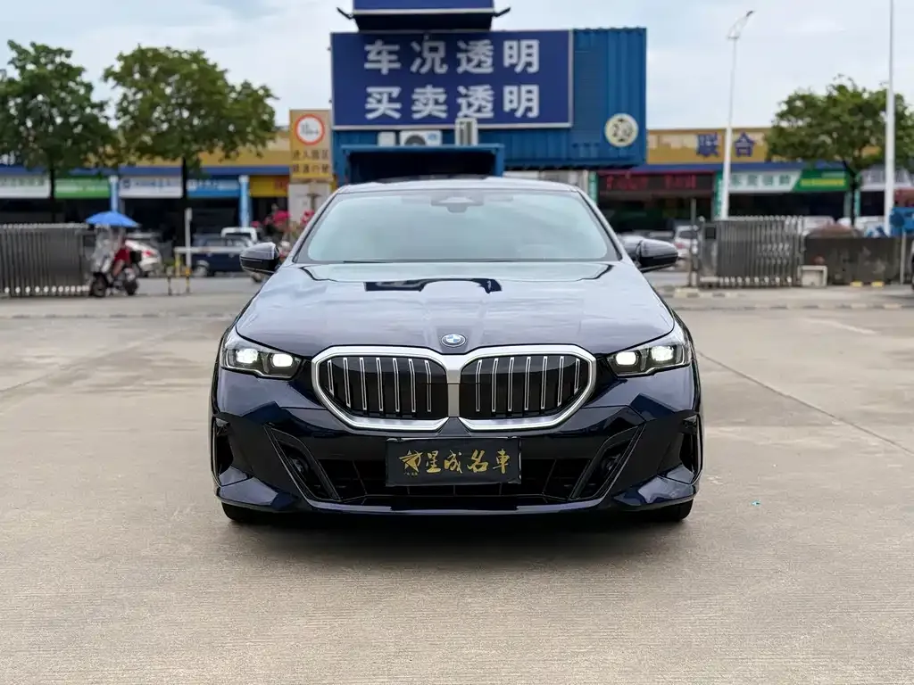 BMW 5 Series (Import) — фото 8
