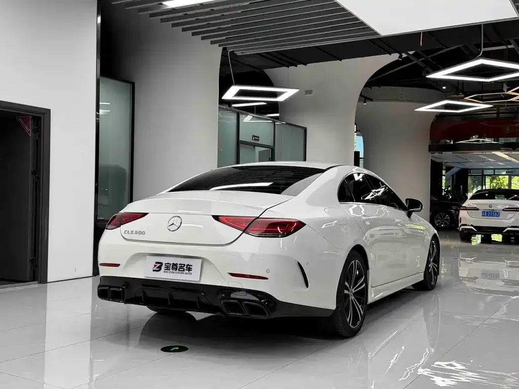 Mercedes-Benz CLS — фото 5