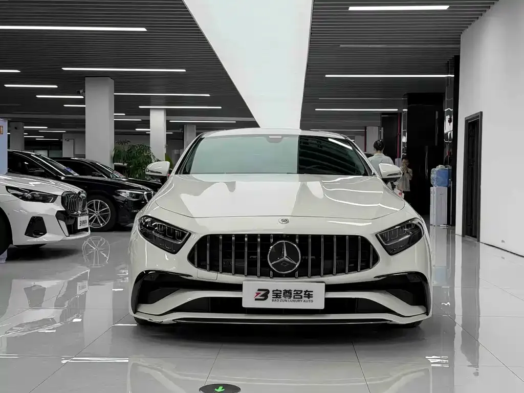 Mercedes-Benz CLS — фото 3