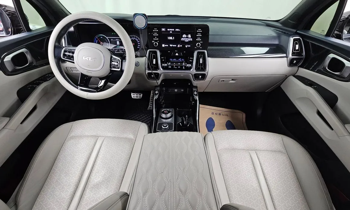 Kia Sorento — фото 7