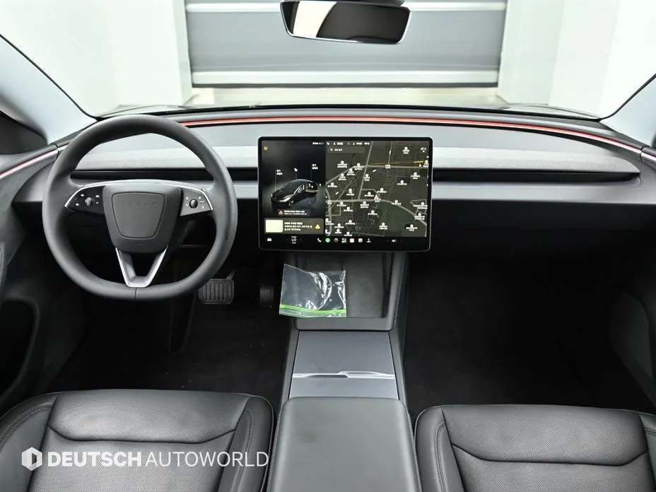 Tesla Model 3 — фото 3
