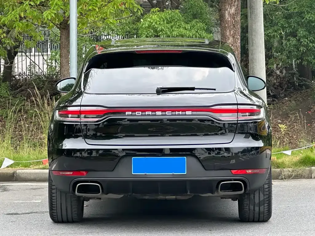 Porsche Macan — фото 8