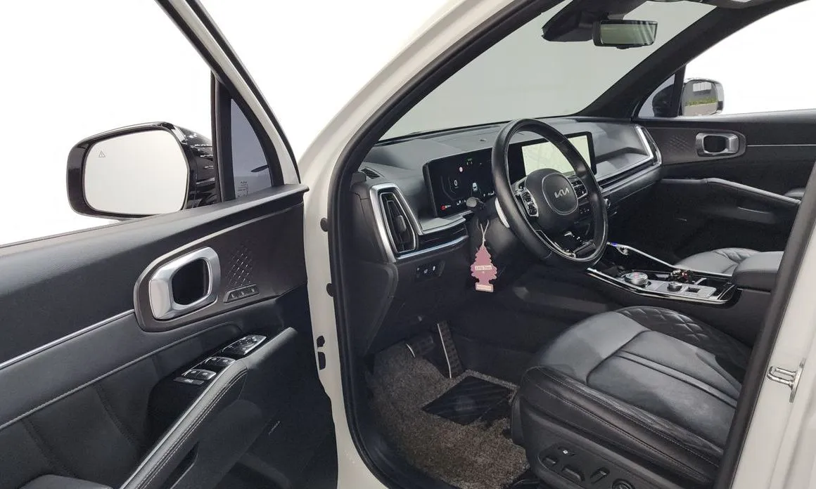 Kia Sorento — фото 10