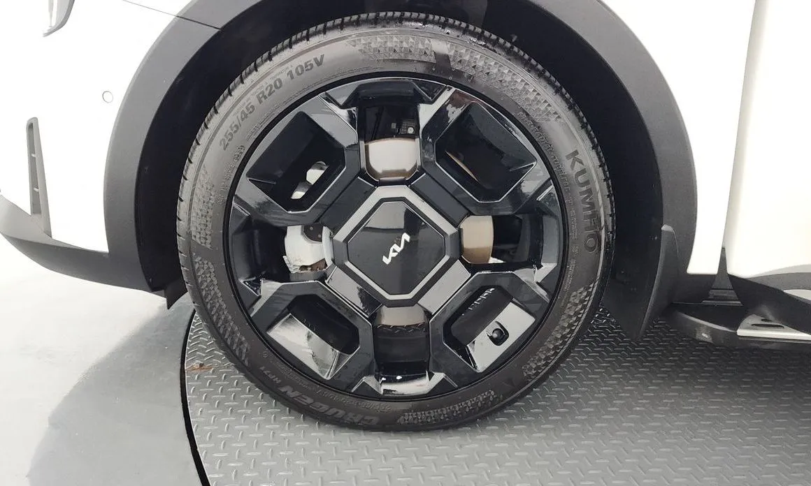 Kia Sorento — фото 4