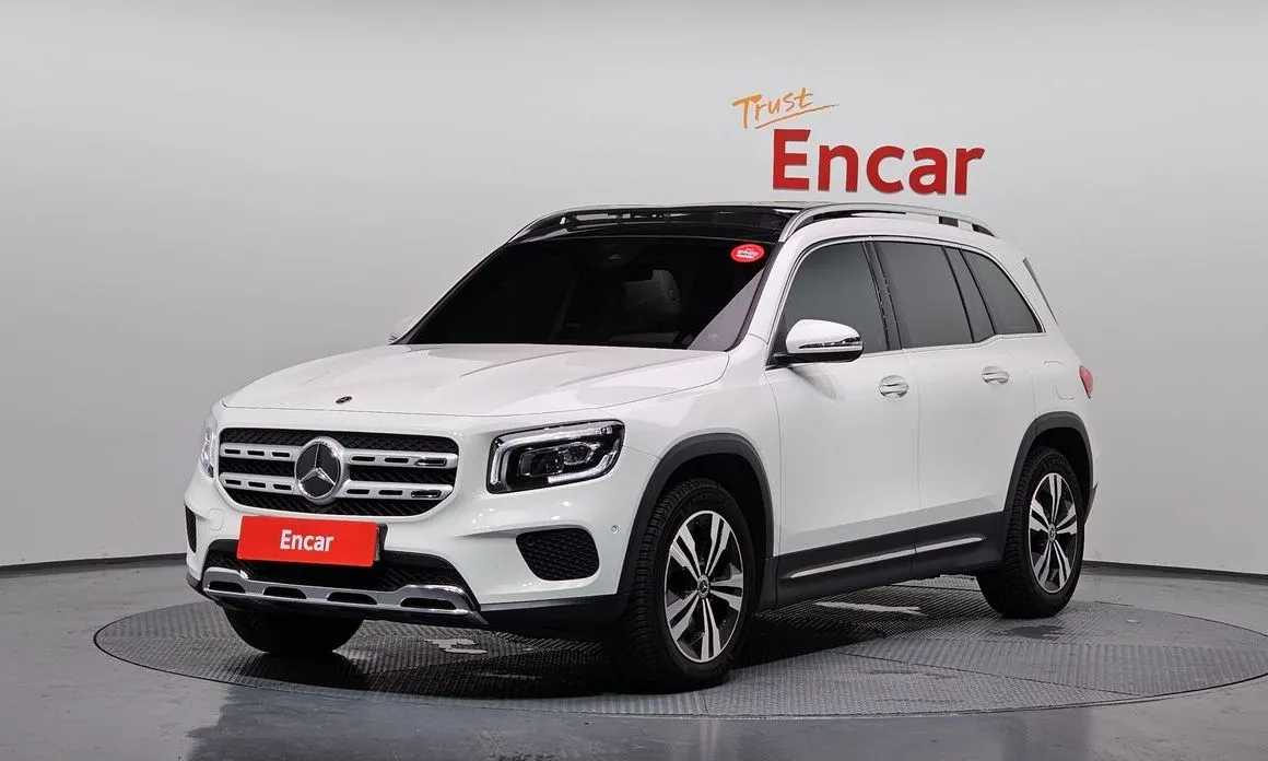 Mercedes-Benz GLB-Class — фото 1