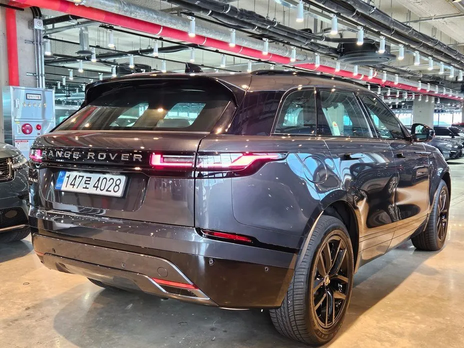 Land Rover Range Rover Velar — фото 10