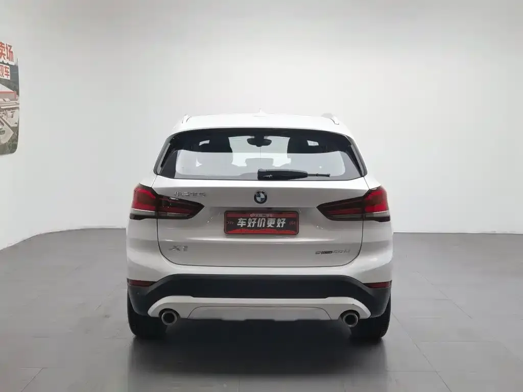 BMW X1 — фото 2